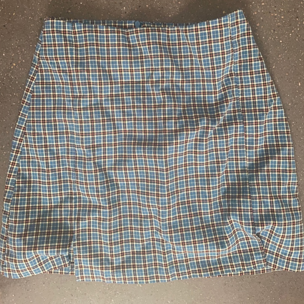 Brandy Melville pleaded skirt